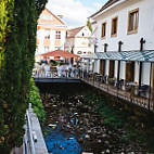 Taberna outside