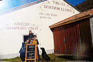 Là-haut, Dans La Montagne food