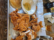 Puckett's 5th & Church food