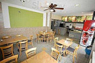 Ixir Food House inside