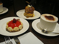 Patisserie Riederer food