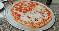 Red's Pizzeria Naples food