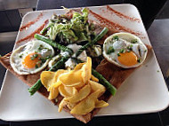 Ar Preti Creperie food