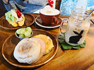 Coffee Shop 831 food