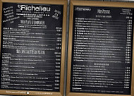 Le Richelieu inside