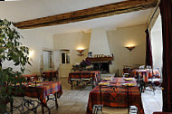 Le Relais Des Moines inside