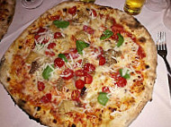 Pizzeria Osteria N.5 food