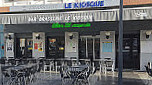 Le Kiosque outside