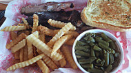 Bubbalou's Bodacious Bbq food