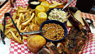 Famous Dave's B-que food