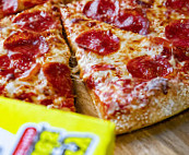 Hungry Howie's Pizza food