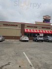 Freddy's Frozen Custard Steakburgers outside