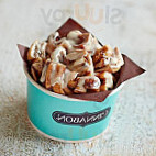 Cinnabon food