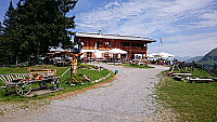 Ehenbichler Alm outside