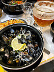 Bistro Poulette Le à Moules food