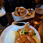 George Inn food