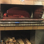 Vulcano Pizzeria food