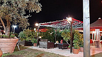 La Taverna Della Pizza outside