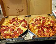 Domino's Pizza food