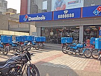 Domino's Pizza outside