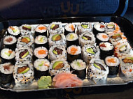 Le Comptoir du Sushi food