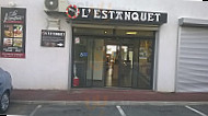 L'estanquet outside