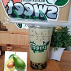 Sweetleaf Milktea House food