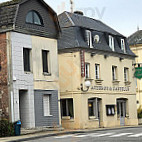 Auberge de l'Andelle outside