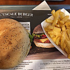 L'Escale Burger inside