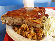 Little Pigs -b-que food