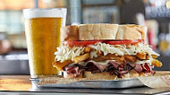 Primanti Bros. Restaurant And Bar Camp Hill food