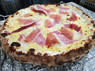 Pizzas Aux 4 Coins Du Monde food