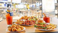 Buffalo Wild Wings Warsaw food