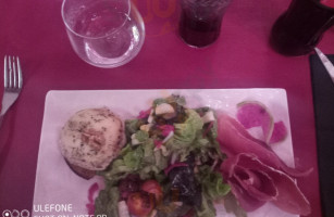 Le Tire Bouchon food