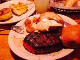 Texas Roadhouse food