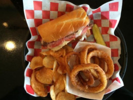 Callier’s Home Plate Deli food