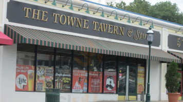 Town Tavern Spirits outside