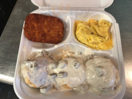 Kelly's Soul Kitchen food