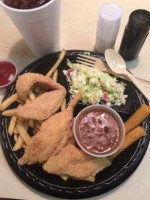 Catfish King food