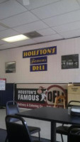 Houston's Famous Deli food