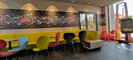 Mcdonald's outside