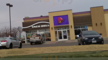 Taco Bell outside