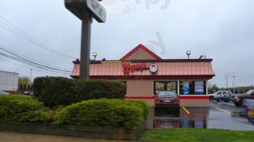 Wendy's outside