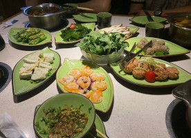 Yi Ye Yi Shijie Global Center Mall food