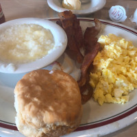 Huddle House food