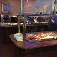 Jin's Buffet inside