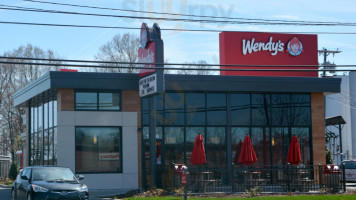 Wendy's outside