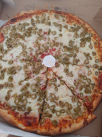 Tk's Pizza food