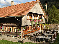 Gasthaus Rossberg inside