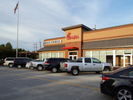 Chick-fil-a outside